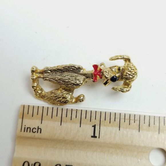 Vintage Poodle Dog In Red Enamel Bowtie Brooch, Gold Tone, Estate Pet Pin - Picture 4 of 6